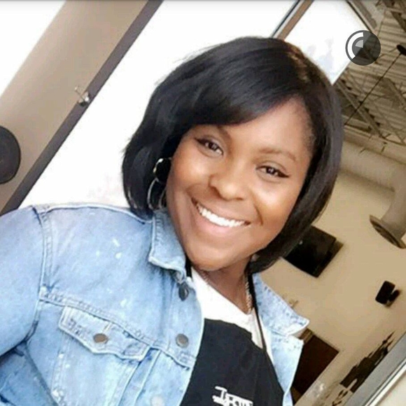 Meet your Posher, Natisha - Picture 1 of 1